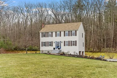 3 Ashley St
