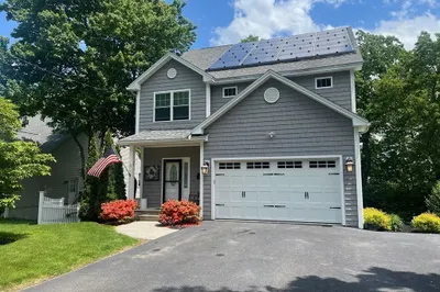 12 Bjorklund Avenue 1