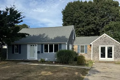 35 Vidal Ave