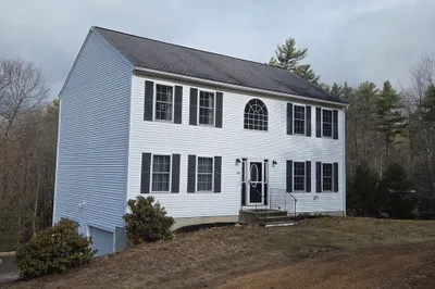 270 New Braintree Rd