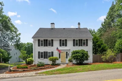 206 South St 1