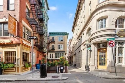 8-12 Bartlett Pl #1