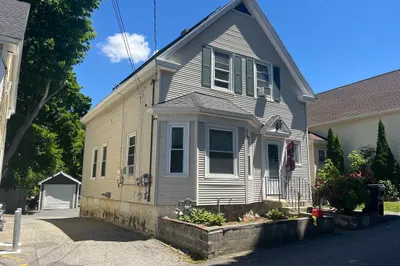 7 Goldsmith Ct 1
