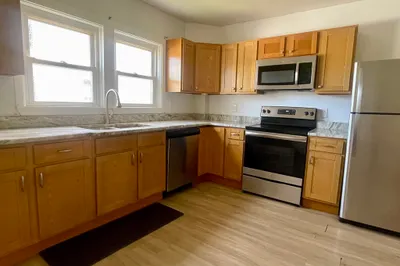 4 Mill St #2 1