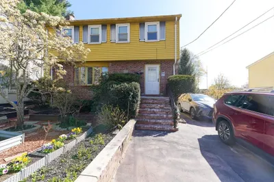356 Quarry St 1