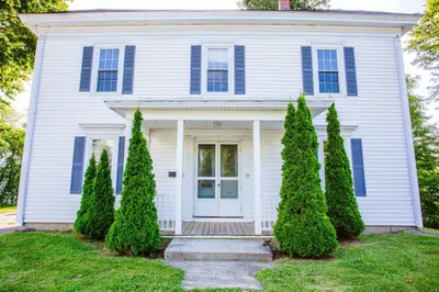 78 Pleasant Street 1