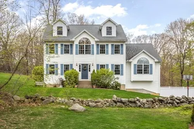 72 Andover Rd 1