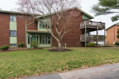 980 Plain Street #12 1