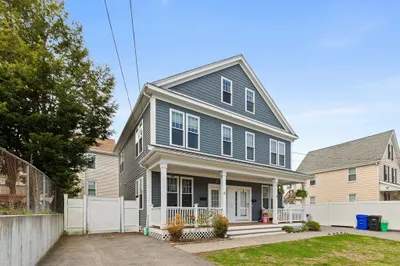 8 Loring Pl #8