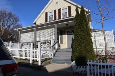 81 Pilgrim Ave