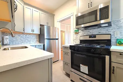 1263 Commonwealth Ave #1263-5
