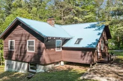 118 Leonard Rd 1