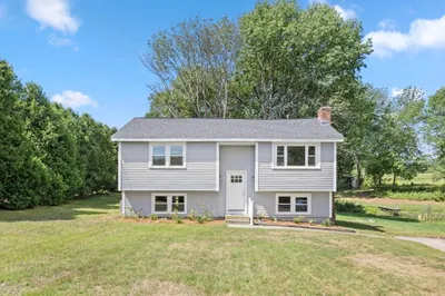 105 Birchwood Dr 1