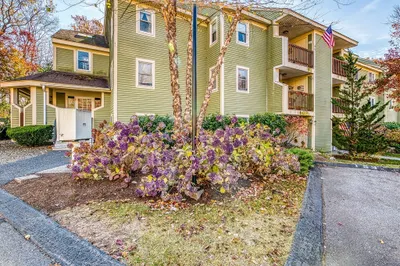152 Heritage Dr #152