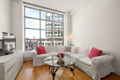 360 Newbury St #402 1