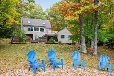 66 Lakeview Dr 1