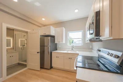 47 Union St #2-4 1