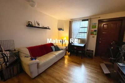 74 Hammond St #1