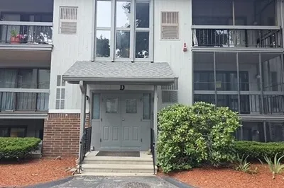 1461 Pawtucket Blvd #D8 1
