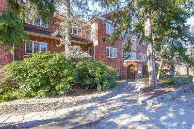 543 Centre Street #6