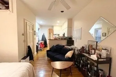 29 Anderson Street #2