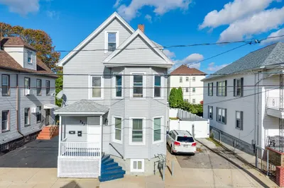 363 Earle St 1
