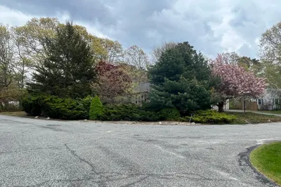 28 Still Brook Rd