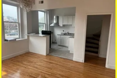 40 Dudley St #2