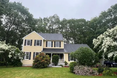 30 Lawrence Dr 1