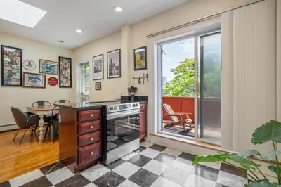 18-20 Marcella Street #5 1