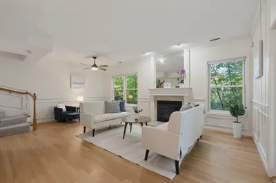 85 Hammond Pl #85 1