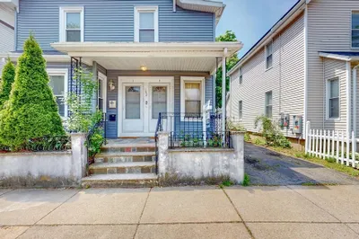 192 Pearl St 1