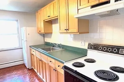 122 Decatur St #10