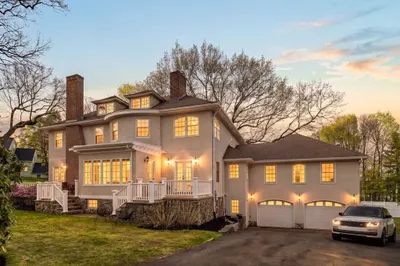 10 Rangeley Road 1