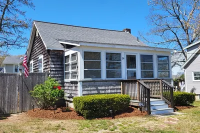 14 Hiawatha Road 1