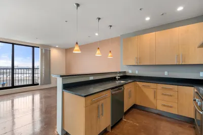 36 A St #6B 1