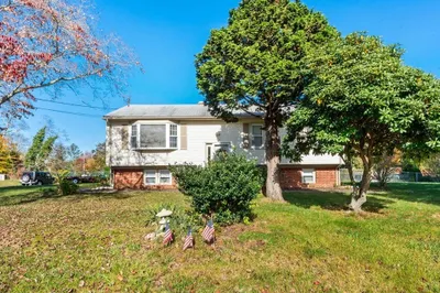 1419 Wilbur Ave 1