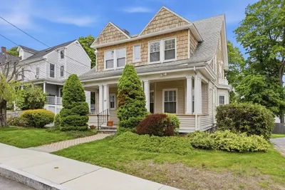 17 Winthrop St