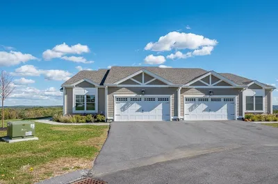 17 Pinnacle Place #108 1