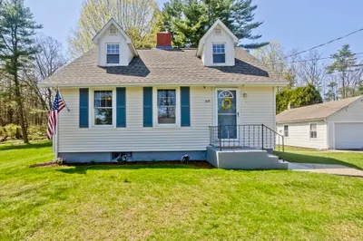 599 Alden St 1