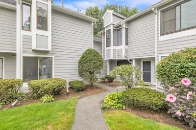 367 Nassau Dr #367