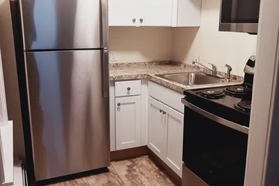 4 Sawyer Pl #1