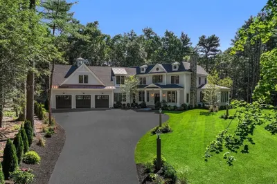 140 Whitman Rd 1