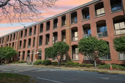 96 Old Colony Ave #319 1