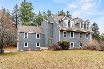 4 Quincy Rd 1