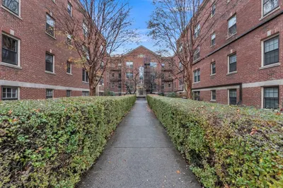 56 Elm St #1