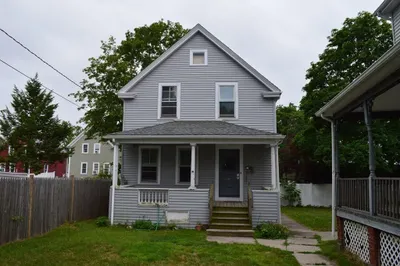 83 Holman St 1