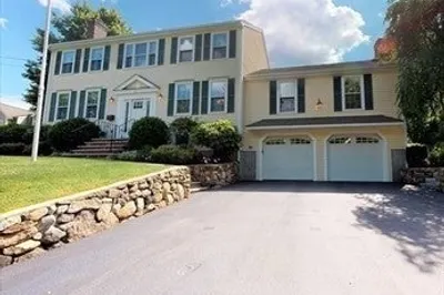 100 Worcester Ln