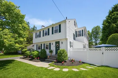 15 Lancaster Rd