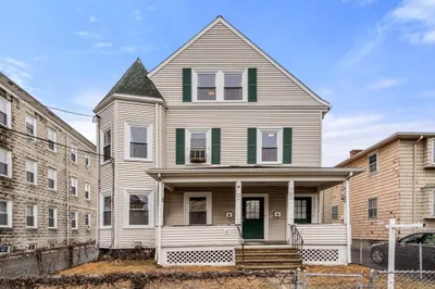 22-24 Olney St